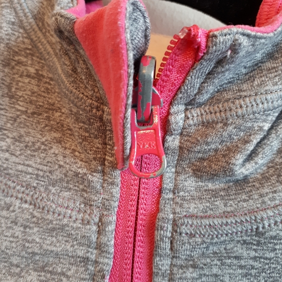 Ivivva grey ans pink reversible jacket - Picture 3 of 8